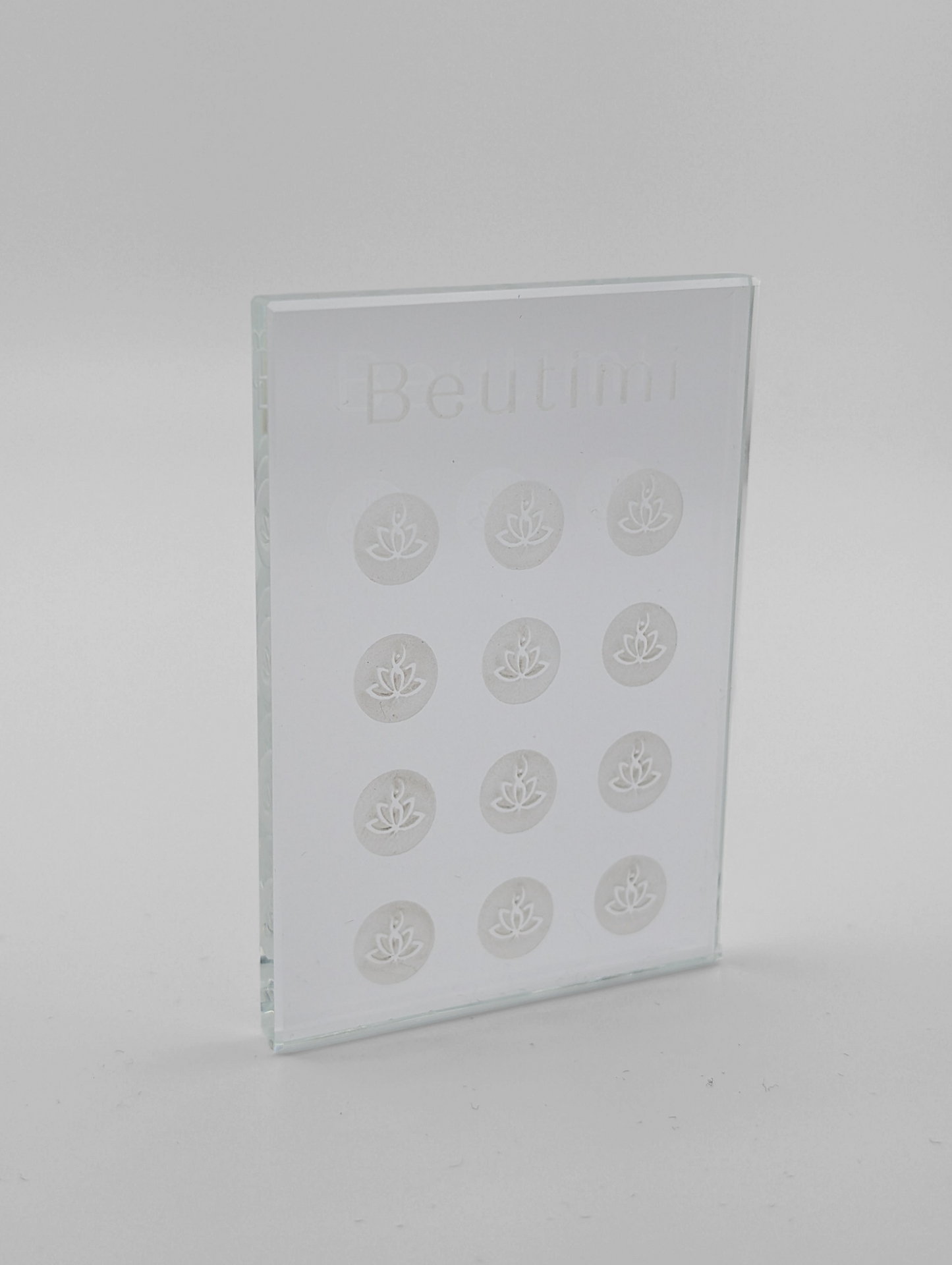 Crystal Clear Adhesive Palette