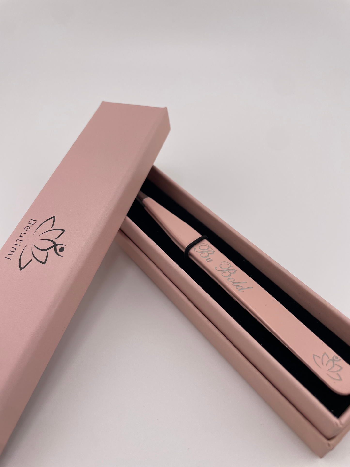 Be Bold Tweezer